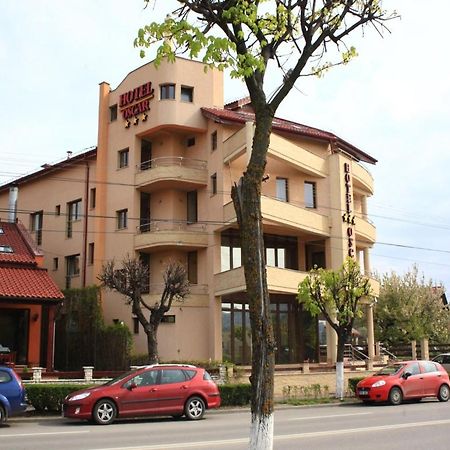 Oscar Hotel Cluj-Napoca Exterior foto